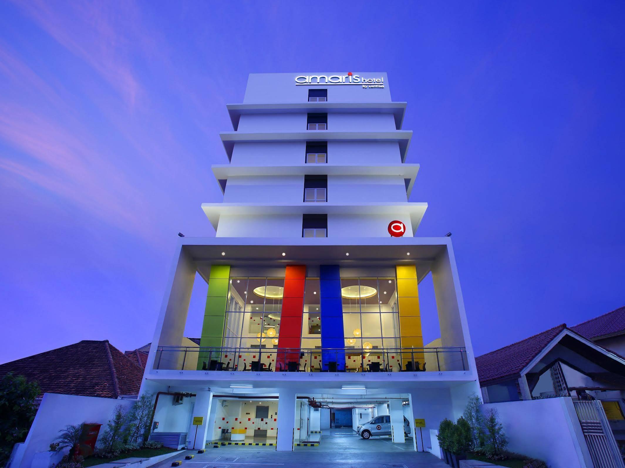Amaris Hotel Dr. Susilo Grogol Jakarta Exterior photo